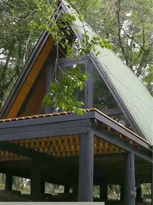 Detalle del techo A-frame